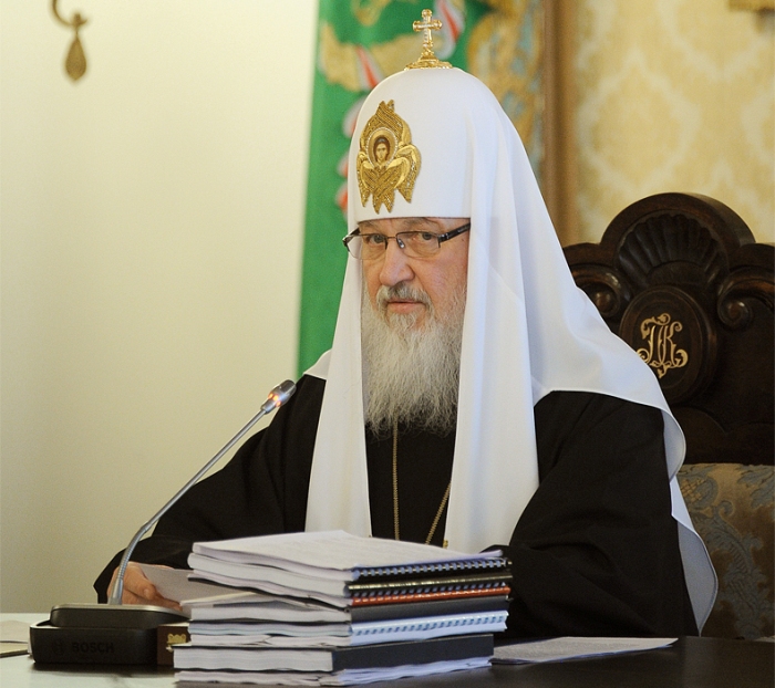 Церковь не должна отвечать агрессией на клевету в ее адрес - Патриарх Кирилл